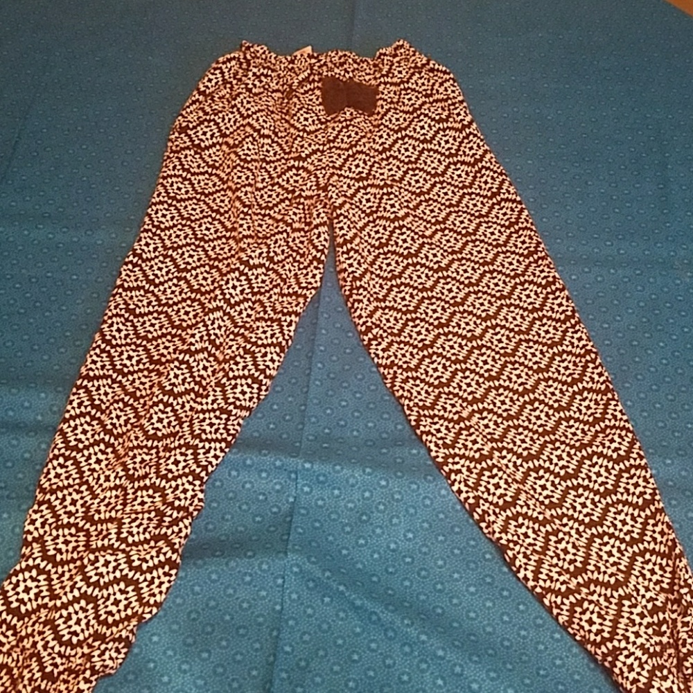 Black and White girls pants